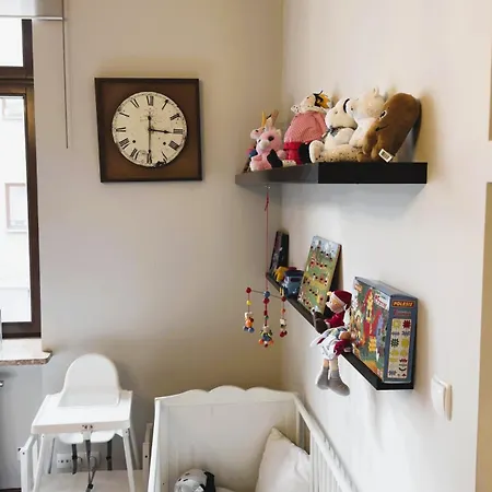 Lejlighed Garncarska Old Town 120m2 4br