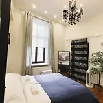 Garncarska Old Town 120m2 4br