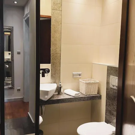 Garncarska Old Town 120M2 4Br *