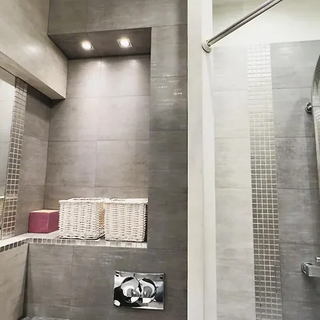 Garncarska Old Town 120m2 4br شقة كراكوفيا